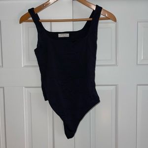 Aritzia bodysuit. Black size S